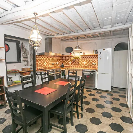 Iflat Historic Apt In The Centre Of * Genua