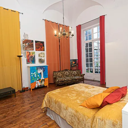 Iflat Historic Apt In The Centre Of Genoa